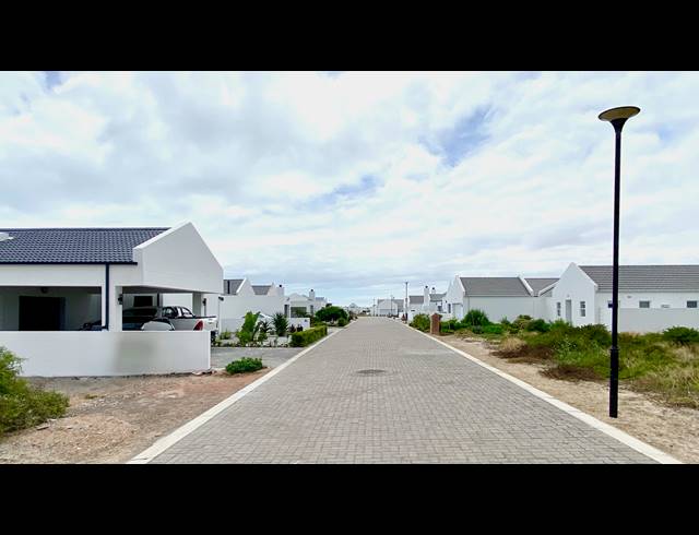 533M² VACANT LAND FOR SALE IN ATLANTIC SANDS PRIVATE ESTATE